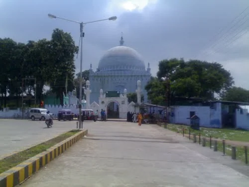 Uran Islampur Royal Palace and Historical Museum