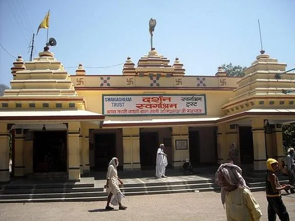 Spiritual Ashrams and Meditation Retreats in Tamil Nadu