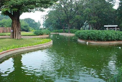 Semmozhi Poonga