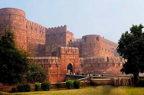 Mughal Inspired Gateways and Imperial Architectural Portals