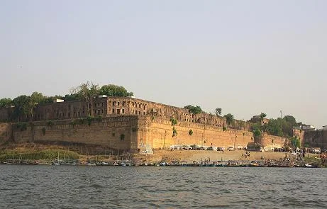 Historic Battlements and Fortification Ruins in Tamil Nadu