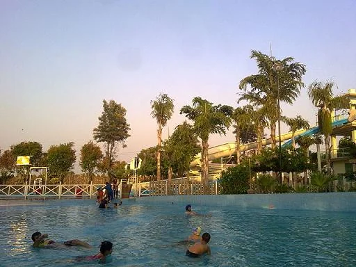 Wonderland Theme Park