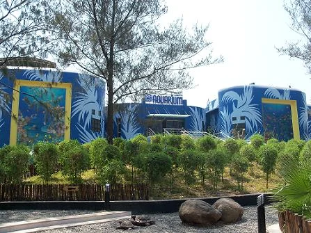 Jagdishchandra Bose Aquarium Marine Life Tanks in Surat Gujarat