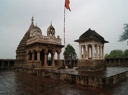 Chausat Yogini Temple 10th Century Circular Shrine in Bhedaghat Jabalpur