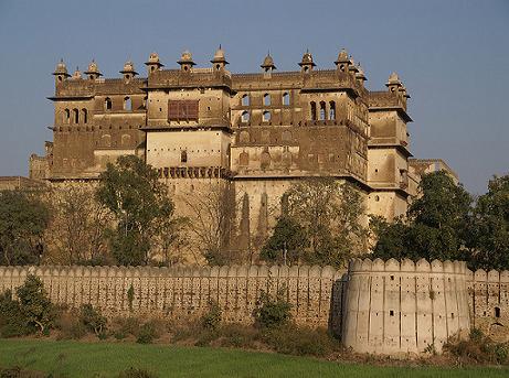 Orchha Fort