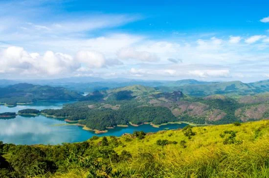 Kalvari Mount Panoramic Viewpoint Overlooking Idukki Reservoir in Kerala