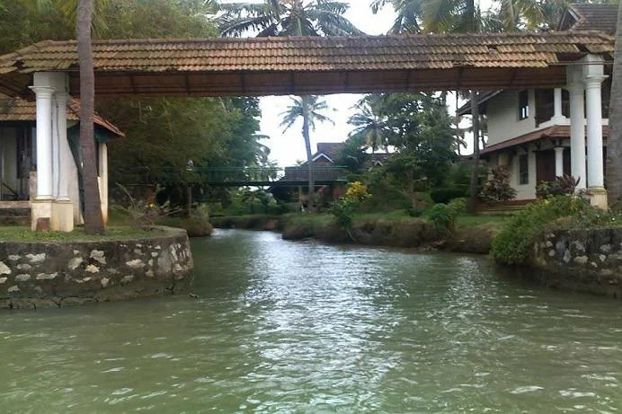 Mayyanad Coastal Village and Paravur Lake Backwaters in Kollam