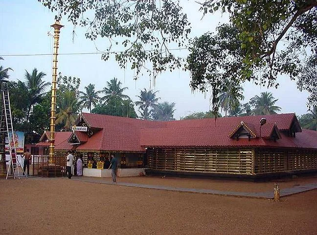 Malliyoor Sri Maha Ganapathy Temple Sacred Courtyard and Golden Gilded Sanctum in Kuruppanthara