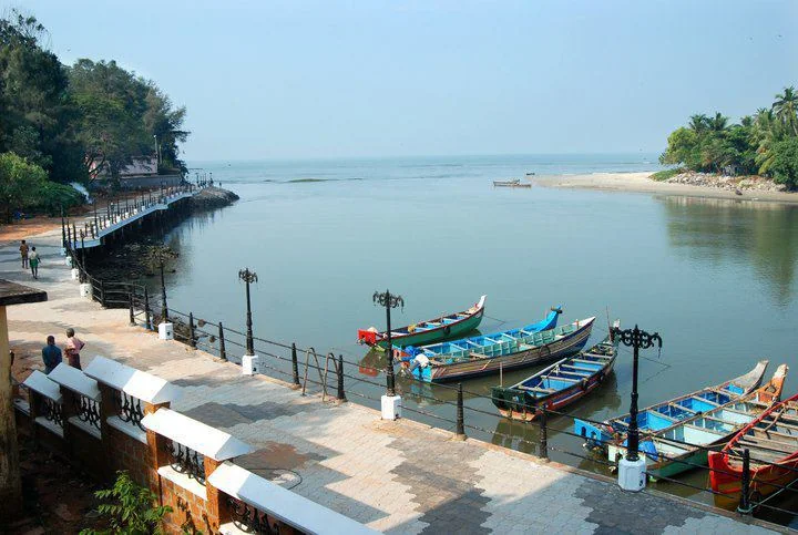 Tagore Park and Historic French Memorials in Mahe