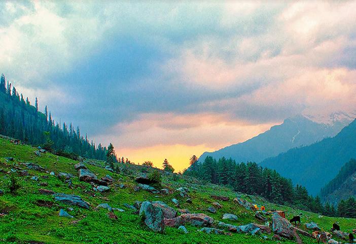 camping in Kasol