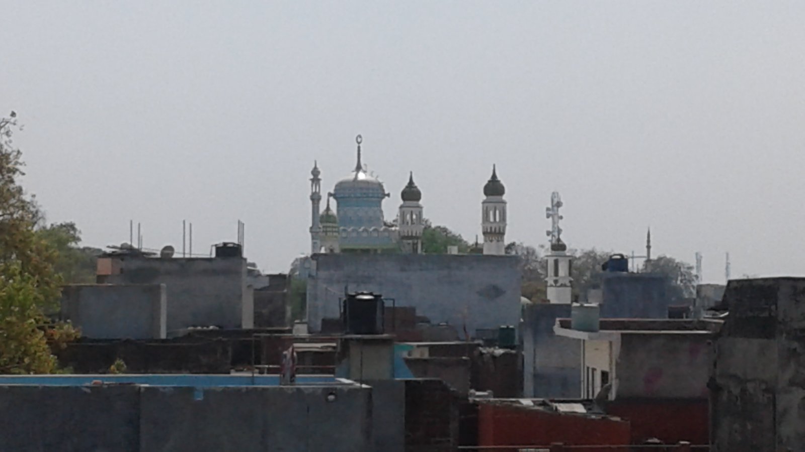 Nanpara Royal Taluqdari Fort and Raj Mahal