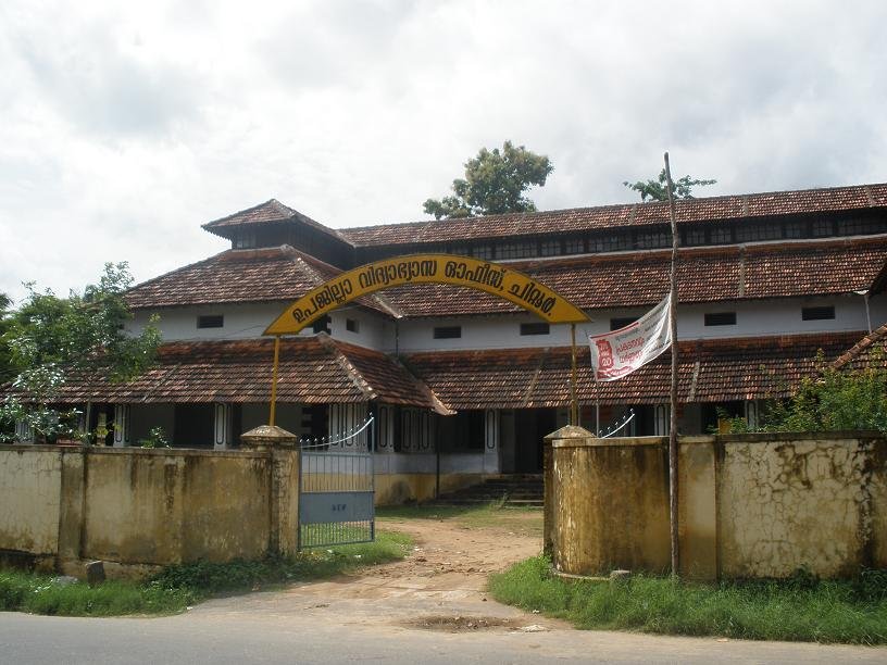 Thathamangalam Angalamman Temple and Sokanasini River Ghats