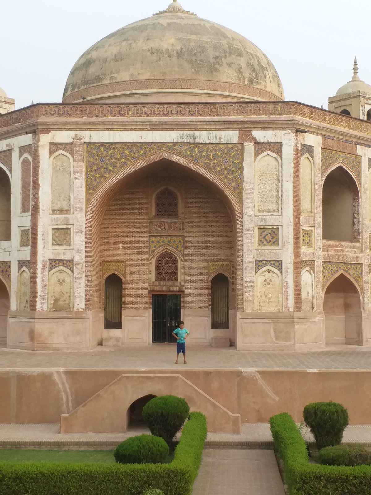 Dargah Almast Bapu Lal Badshah Ji Nakodar