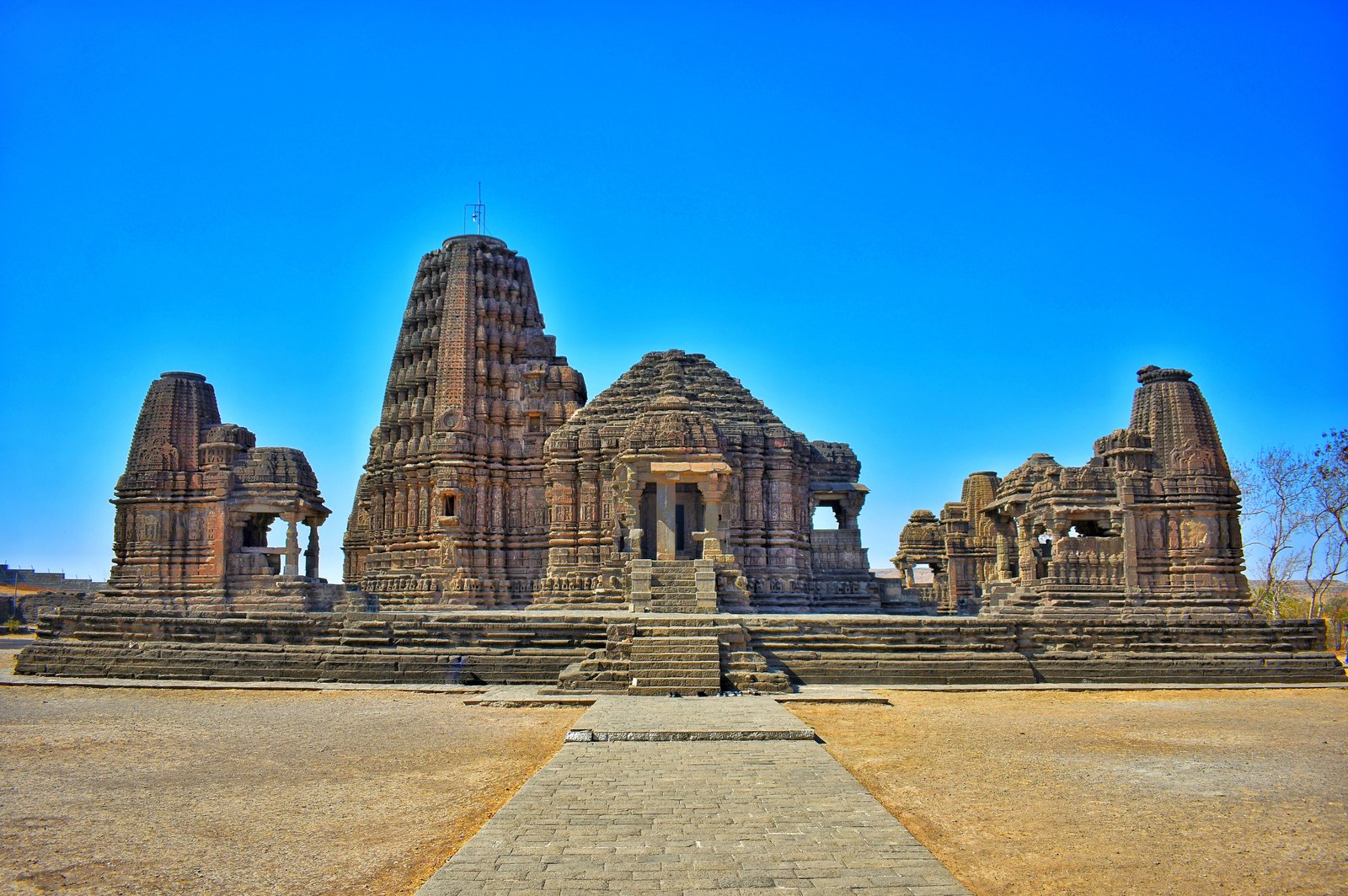Aeshneshwar Temple and Ancient Carved Mandapa