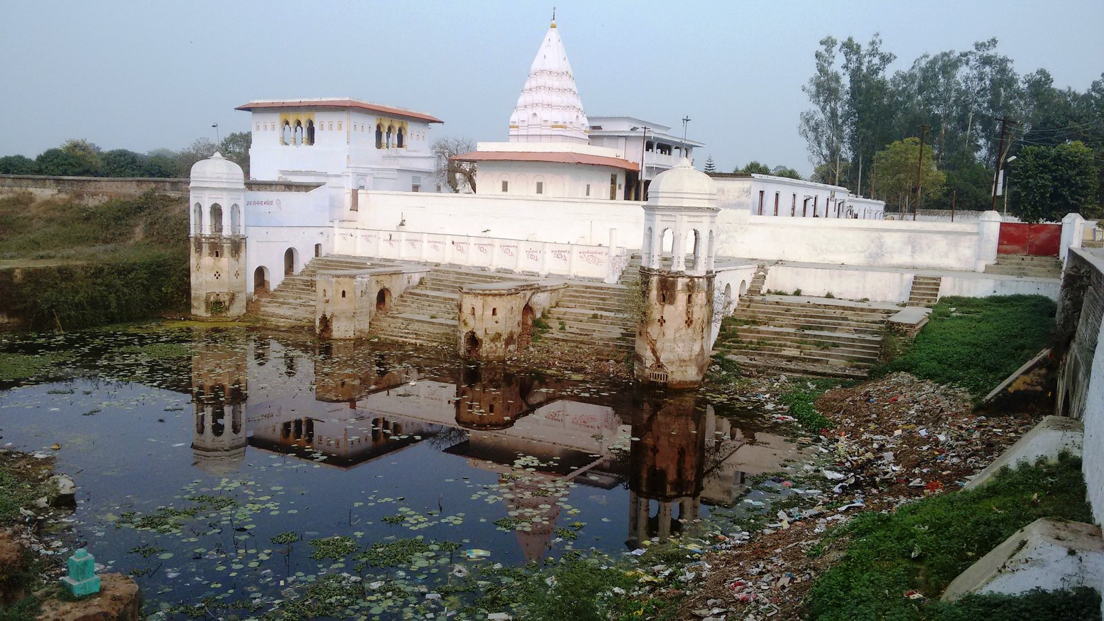 Kushinagar Mahaparinirvana Temple and Reclining Buddha