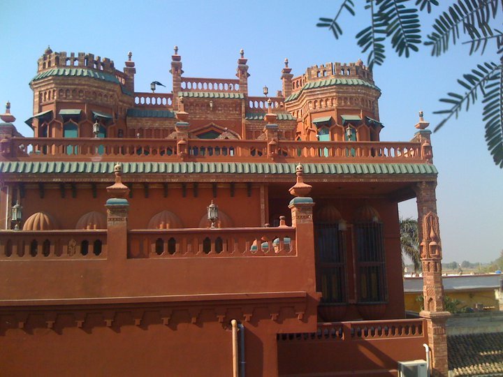 Gogi Chanda Hussaini Dargah and Royal Adil Shahi Tombs