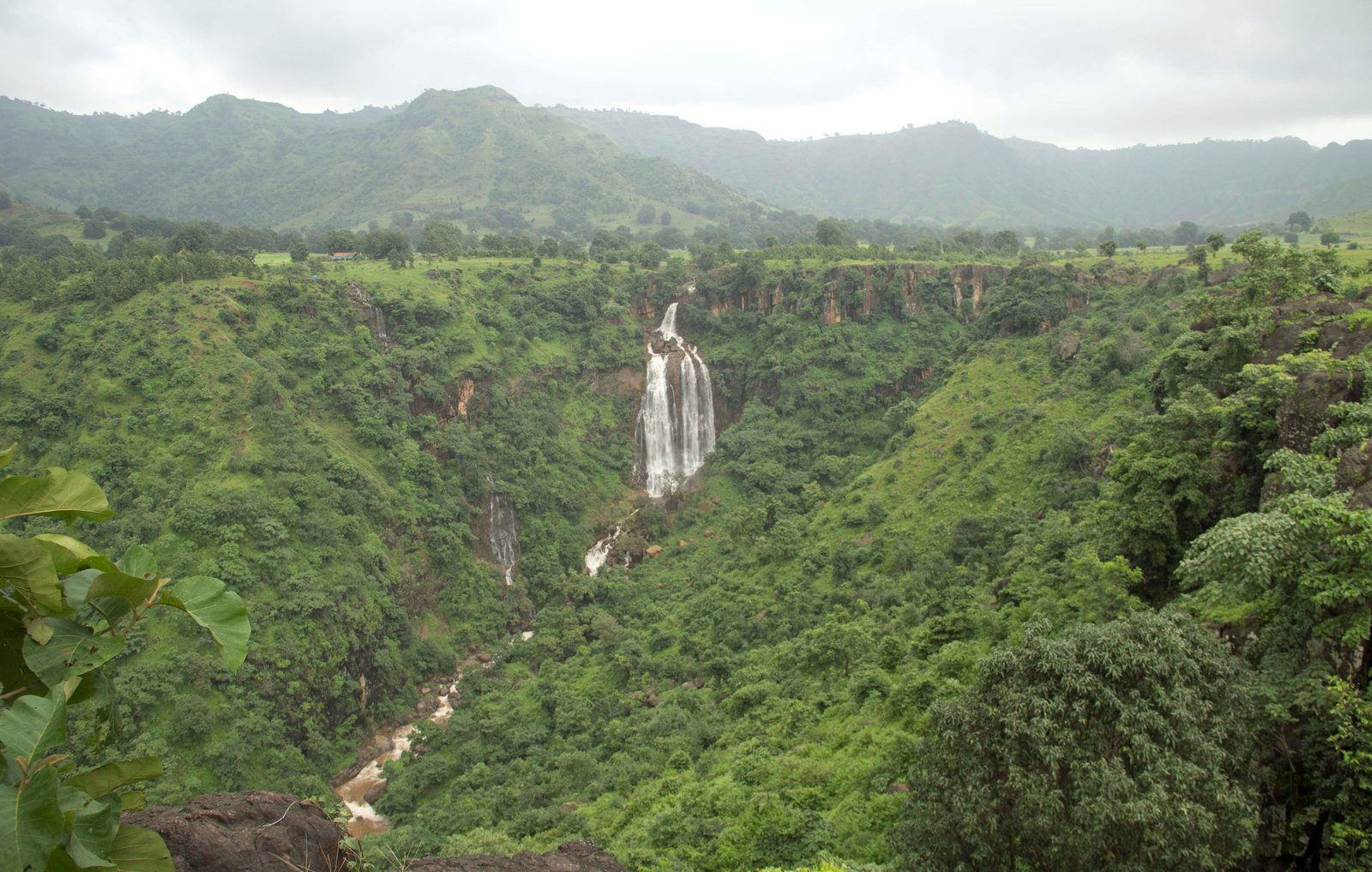 Harsiddhi Mata Mandir and Karjan River Valley