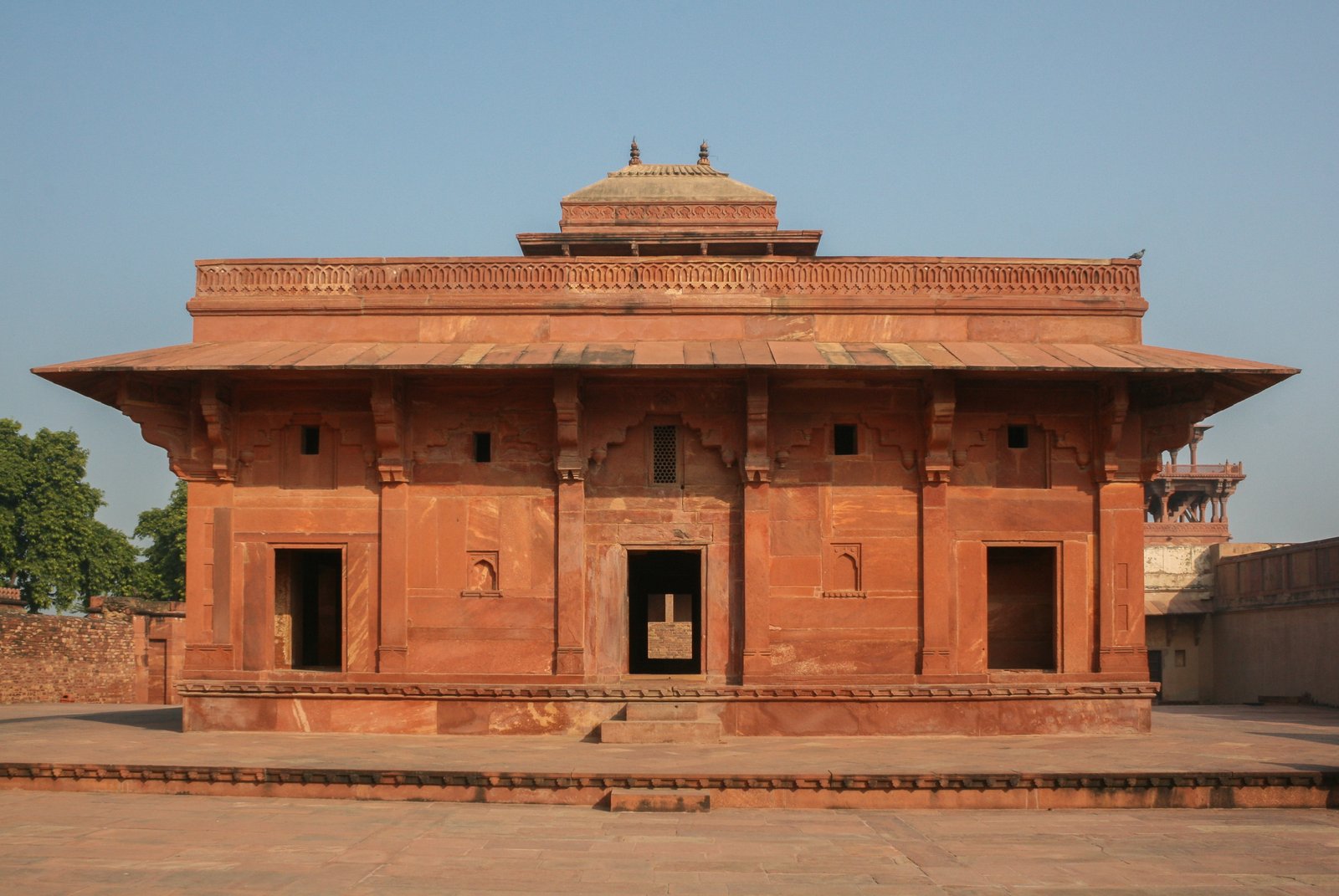 Jodha Bai Palace and Imperial Sandstone Courtyards