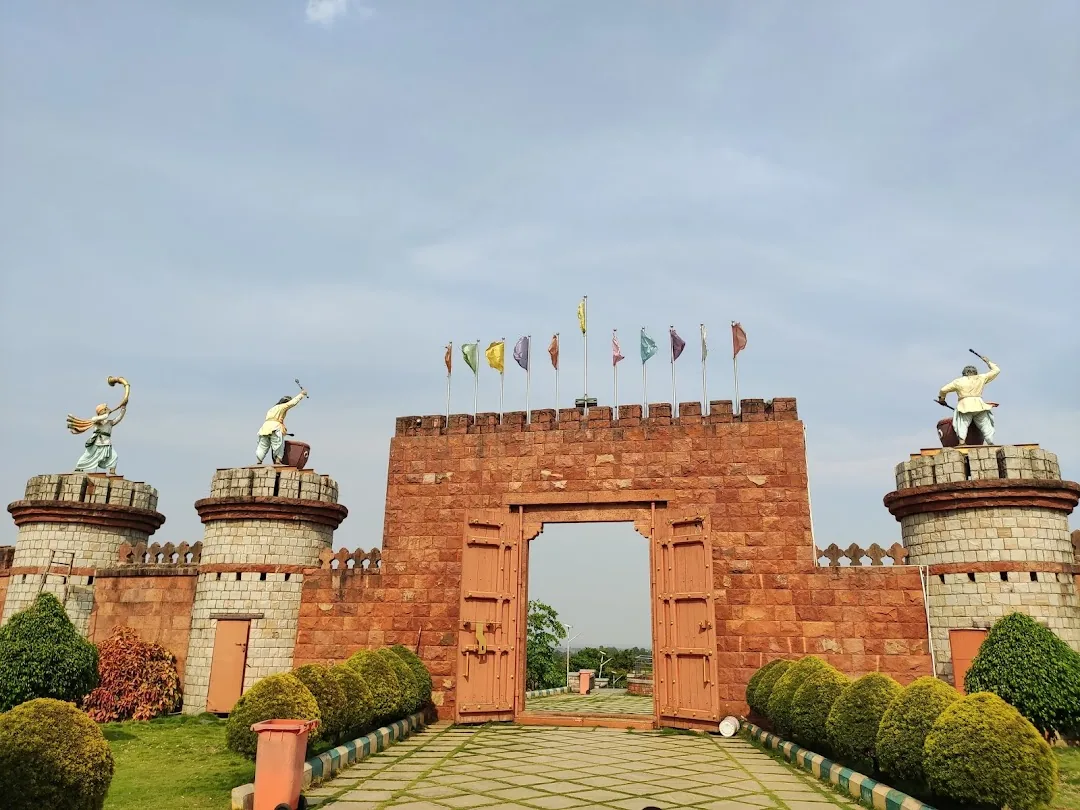 Kanakadasa Fort View Baada