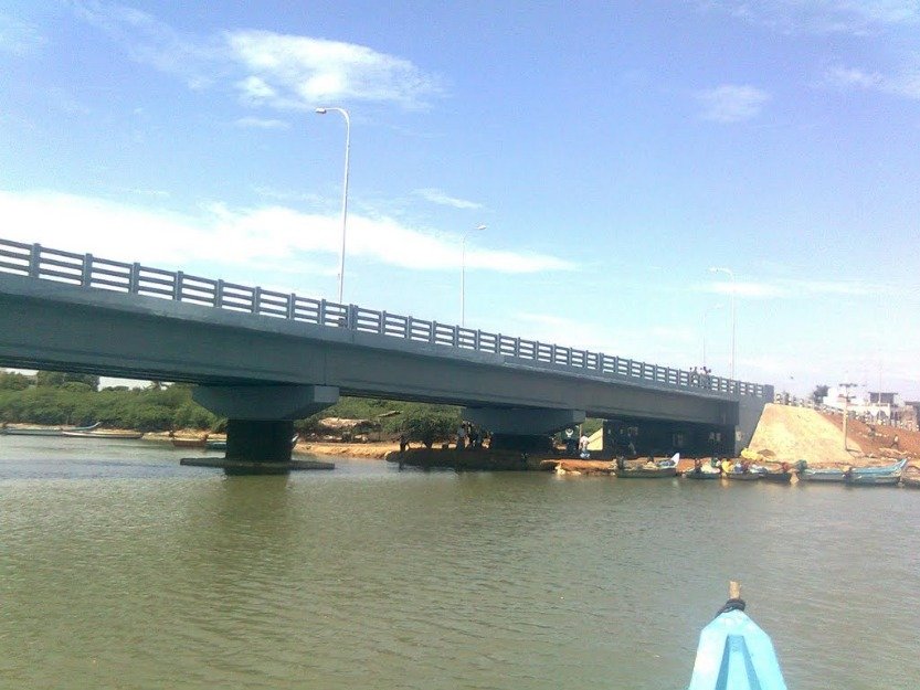 Ponneri Arani River Bridge