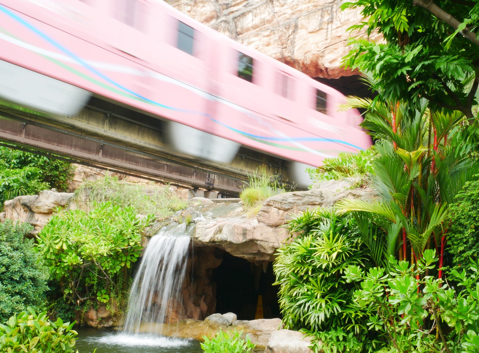 Dehradun, Sentosa