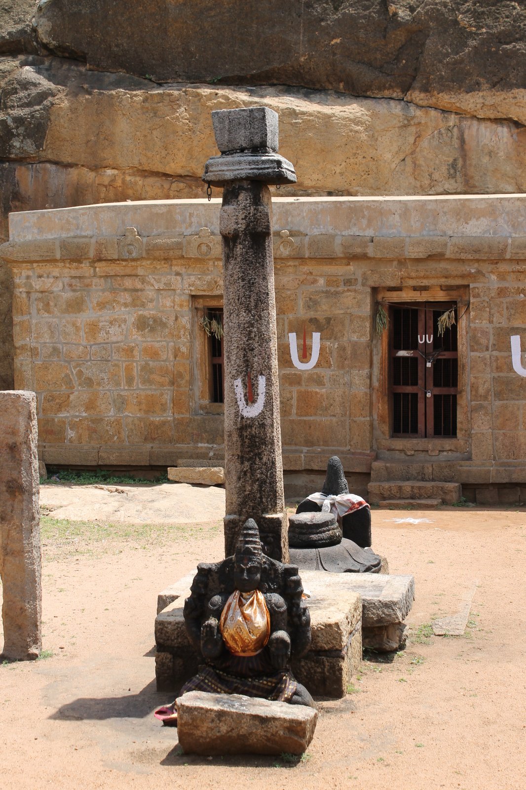 Traditional Craft Bazaar & Artisan Quarter, Pallikonda