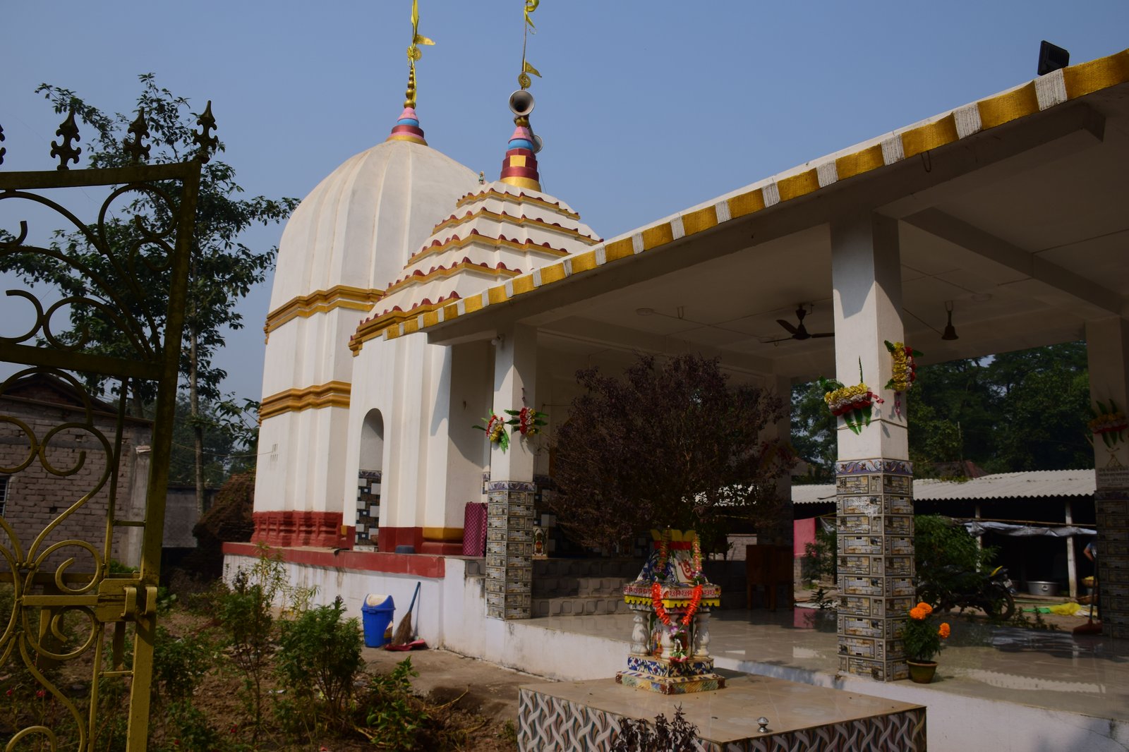 Historic Riverside Promenade & Ghats of Manoharpur, Manoharpur