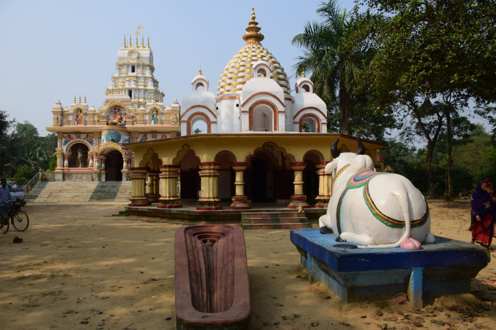 Traditional Craft Bazaar & Artisan Quarter, Manoharpur