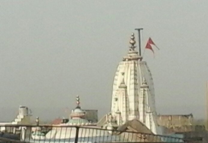 Historic Riverside Promenade & Ghats of Manasa, Manasa