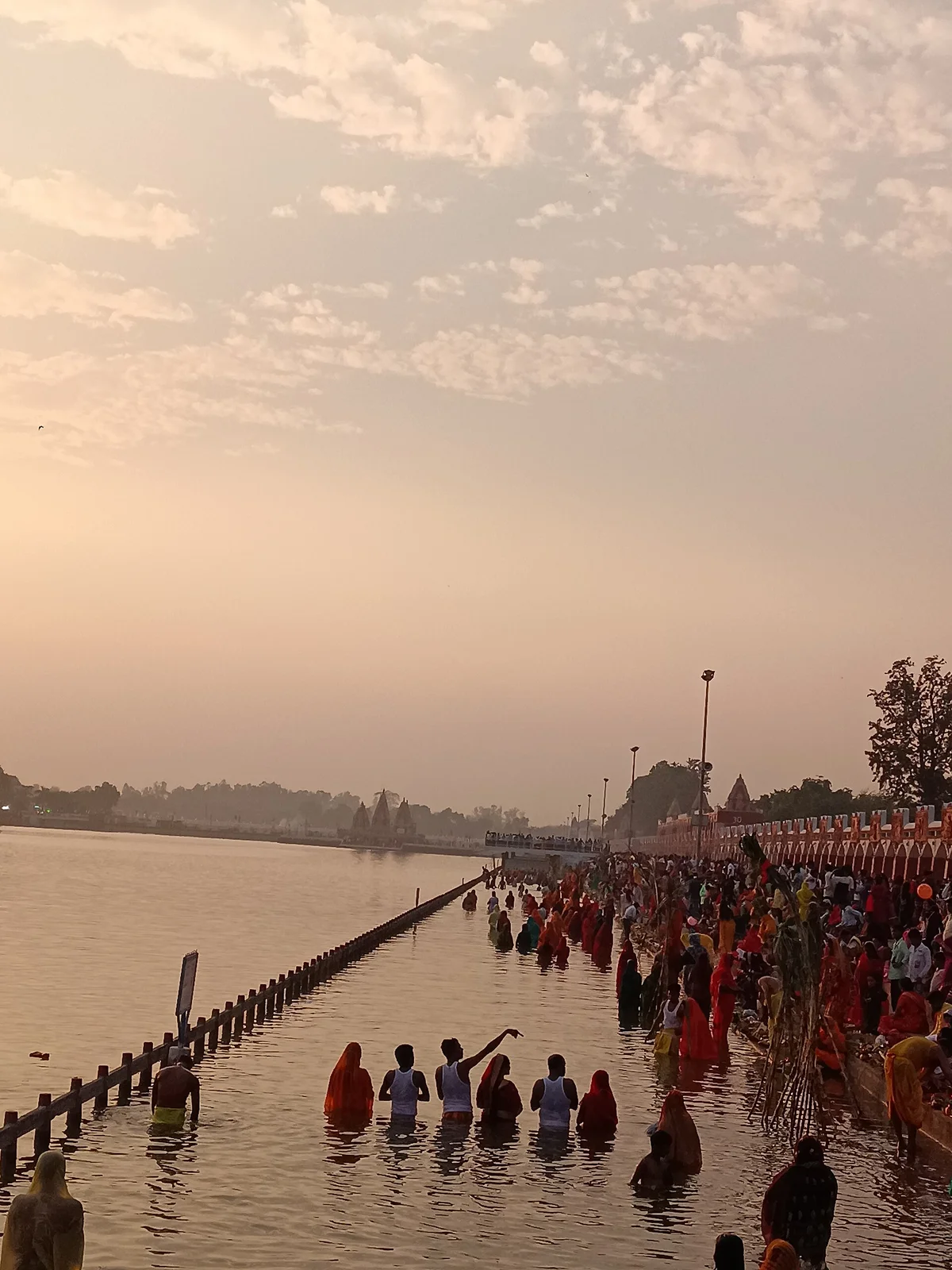 Devotees gathered on the ghats of Brahma Sarovar