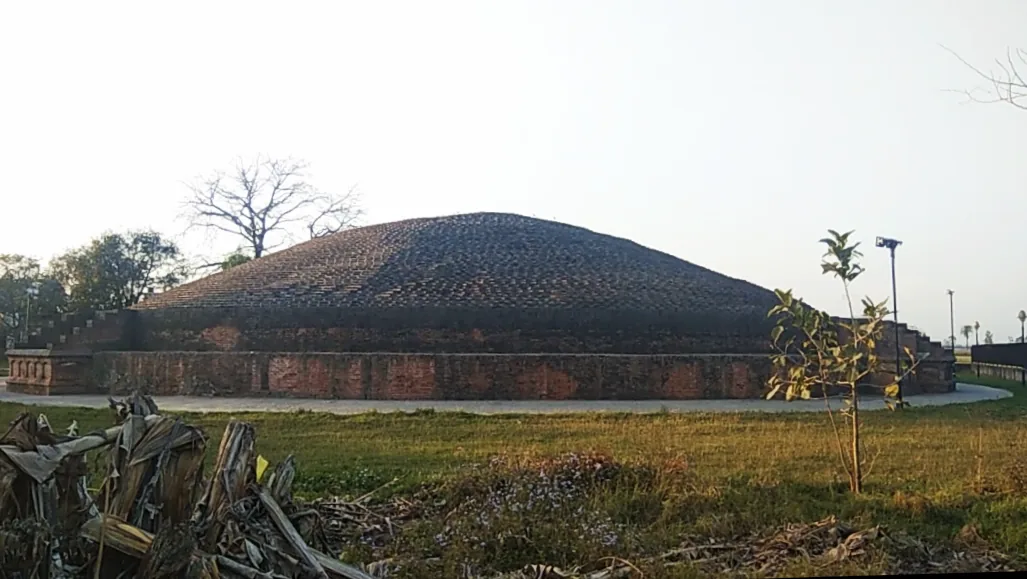 Chaneti Stupa 3rd-Century BCE Mauryan Brick Buddhist Stupa and Ancient Sugh Archaeological Mound
