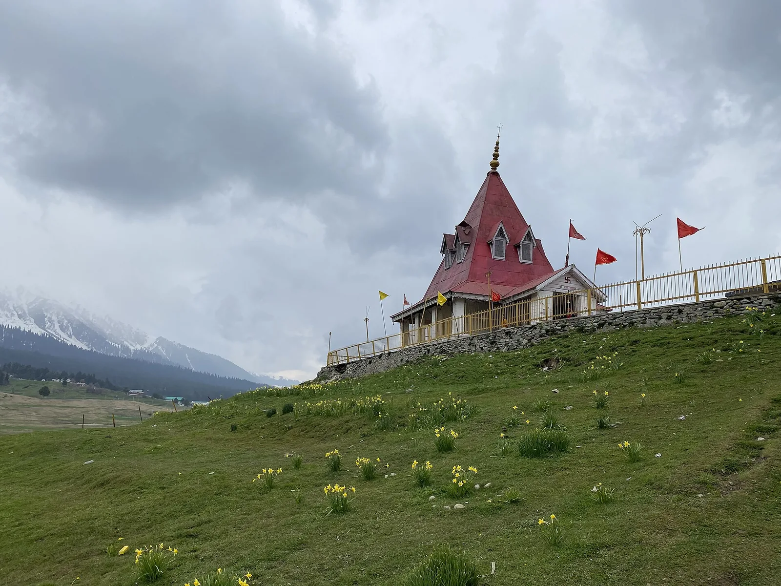 Maharani Temple Gulmarg