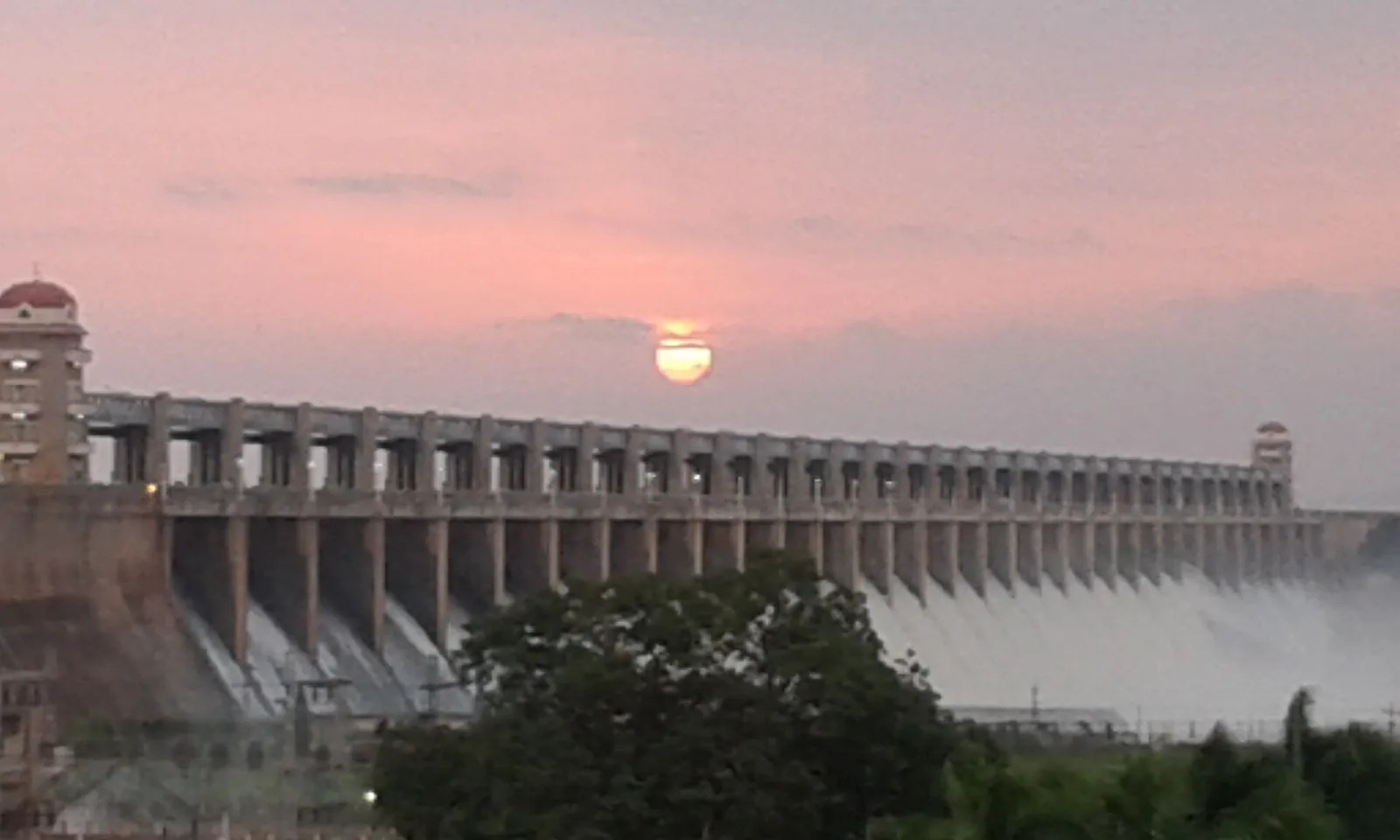 Gajanur Dam Tunga River Shivamogga