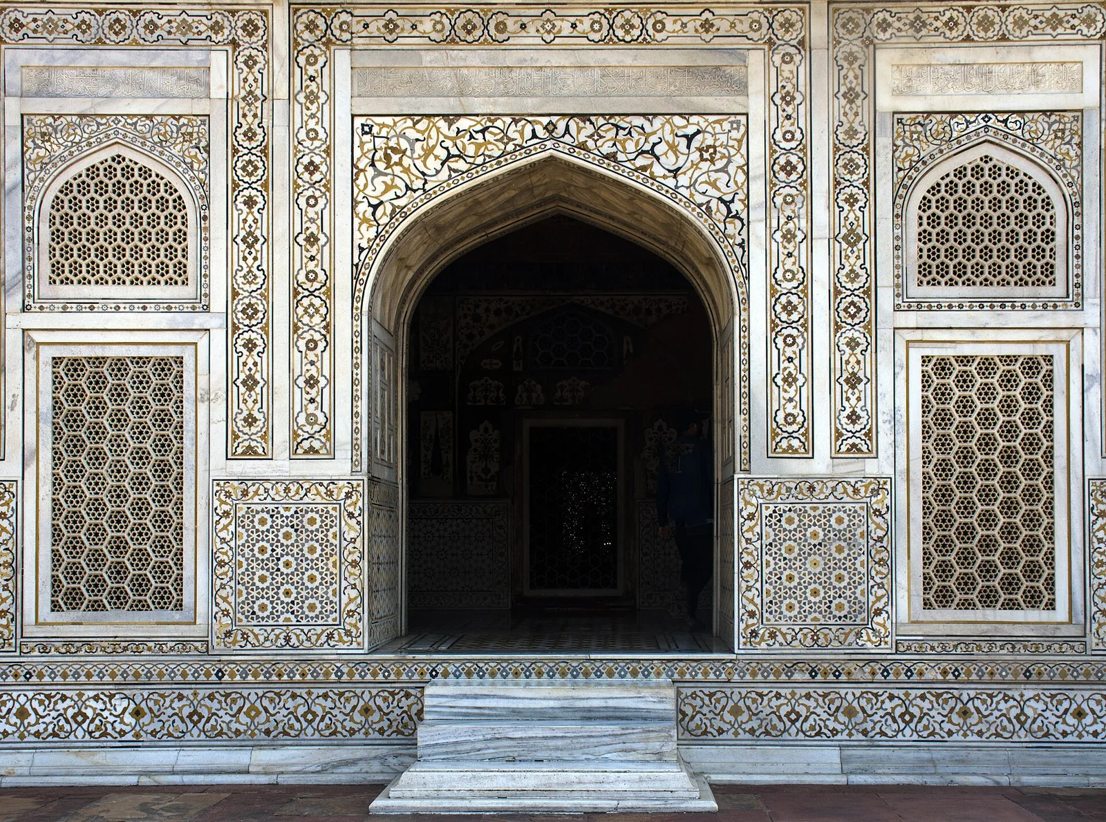 Tomb of Itmad-ud-Daulah Agra