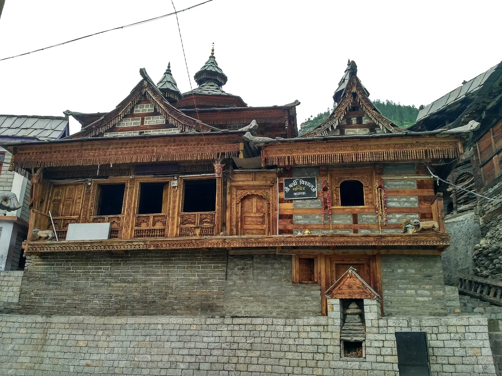 Kamru Fort Sangla