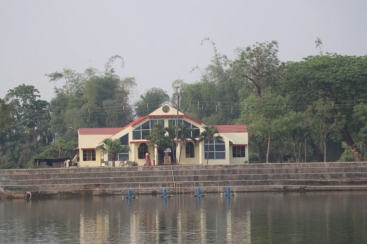 Kapal Mochan Sacred Ancient Tirth Kunds Mahabharata Legends and Historic Guru Gobind Singh Smarak
