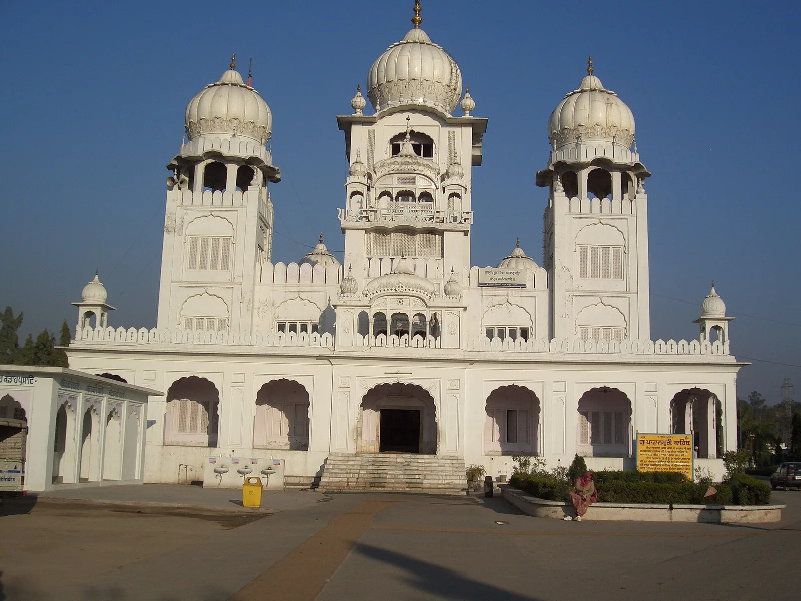 Maiser Khana Temple and Dargah Bathinda