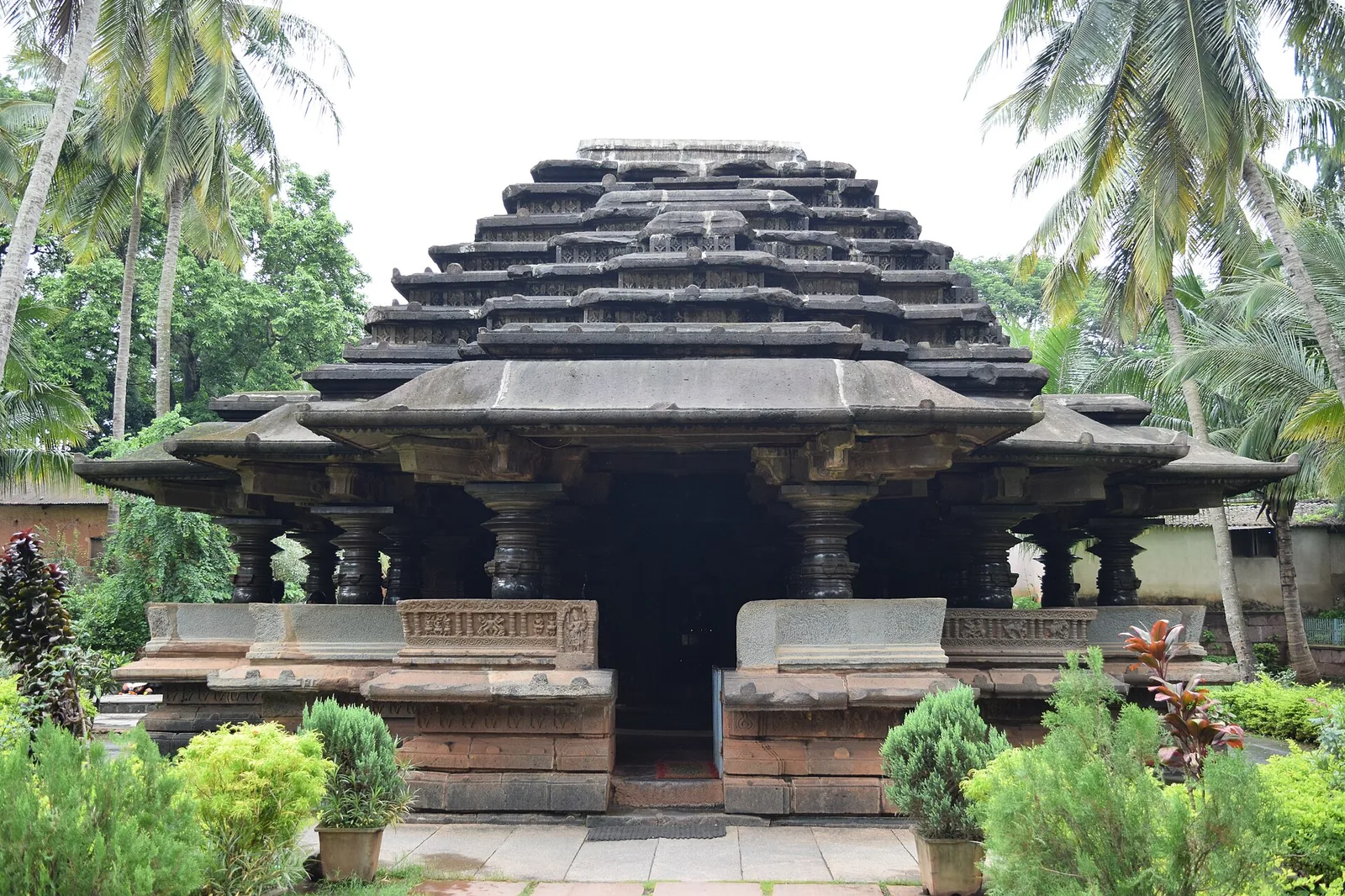 Military Mahadeva Temple Belagavi