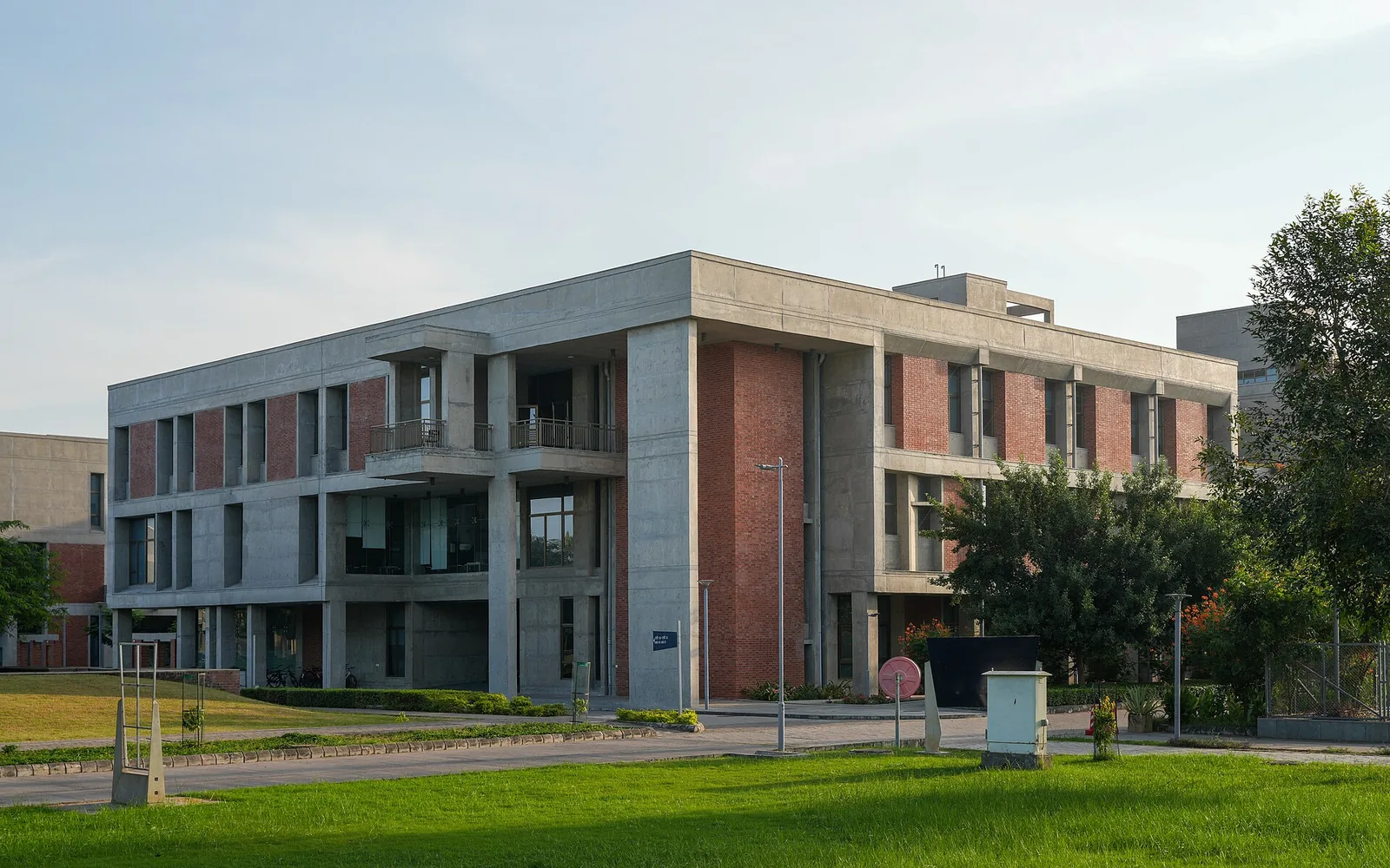 Sarita Udyan Gandhinagar