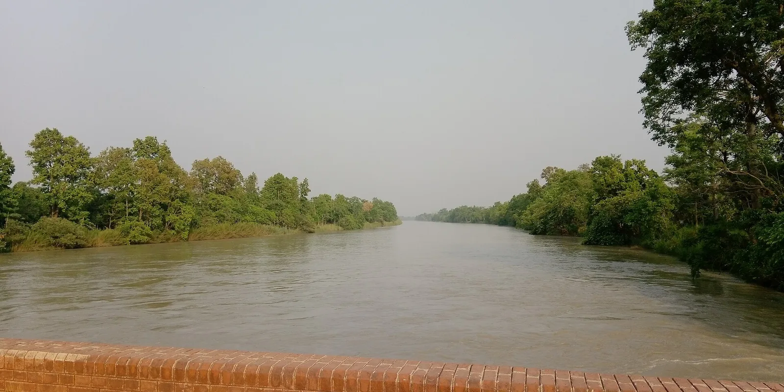 Scenic Sharda River Barrage Wetlands and Banbasa Dam Corridor