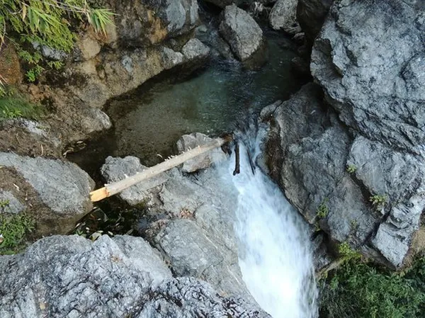 Jharipani Fall