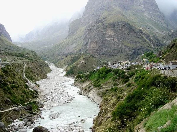 Mana Village