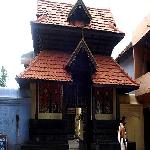 Arattupuzha Temple