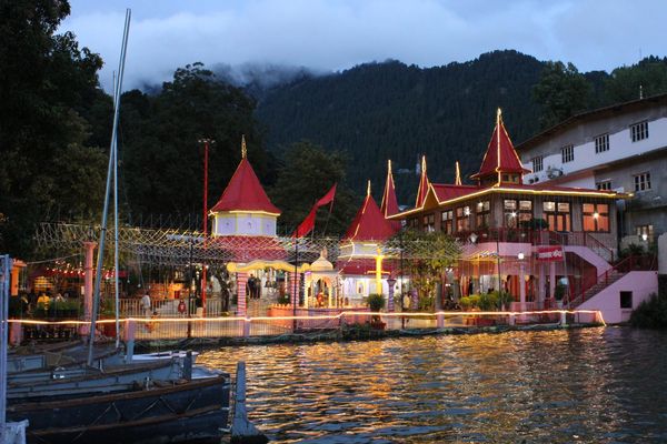 Hotels in Pantnagar