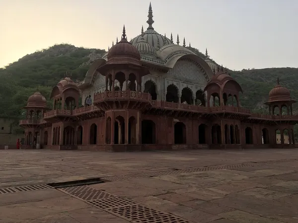 Moosi Maharani ki Chhatri