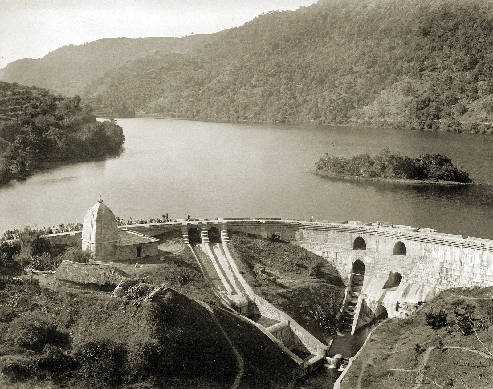 Victoria Dam Bhimtal