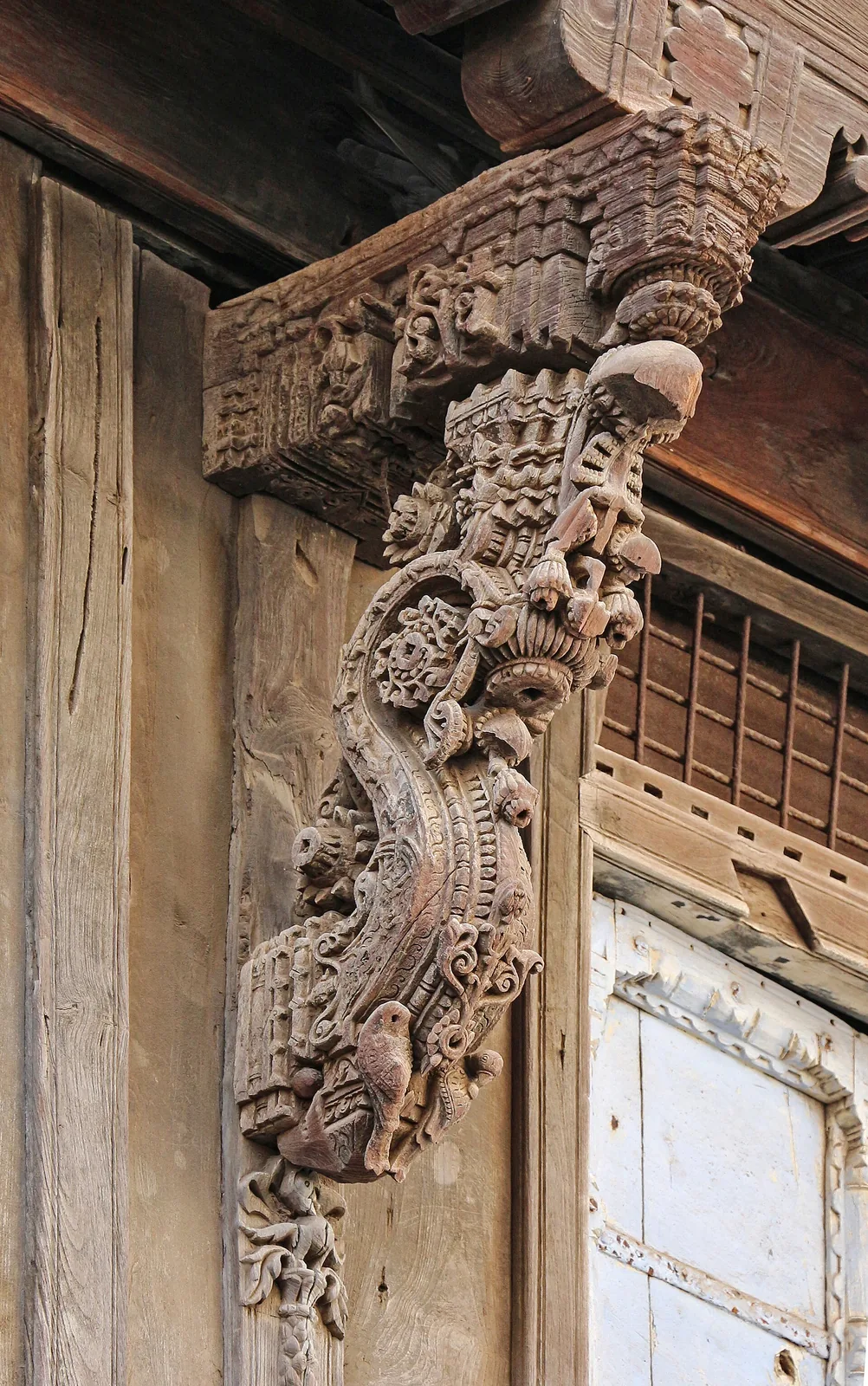Saharanpur Wood Carving Furniture Craft