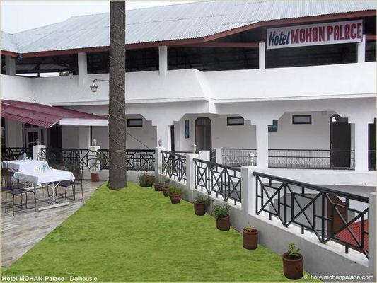 Hotel Mohan Palace