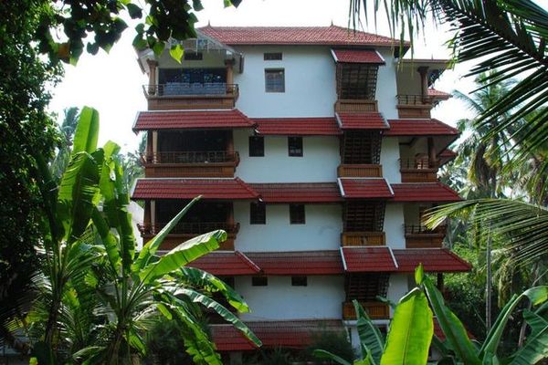 Kovalam Beach Hotel Kovalam