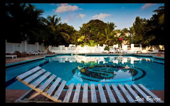 Hotel Sea Breeze Mahabalipuram